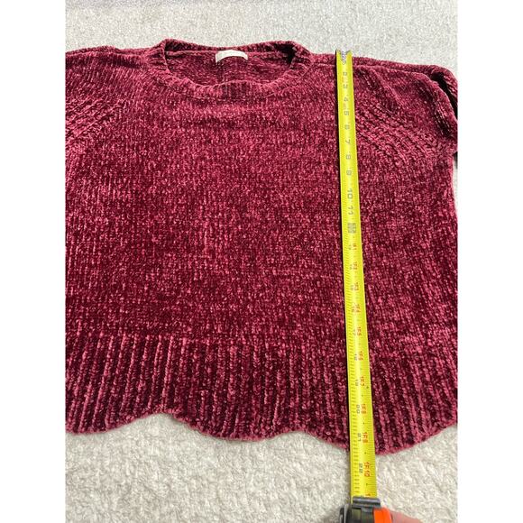 Altar'd State Women's Size Small Eversoft Chenille Scalloped Sweater Red Boxy - Picture 3 of 8